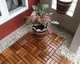 Wooden tile floor